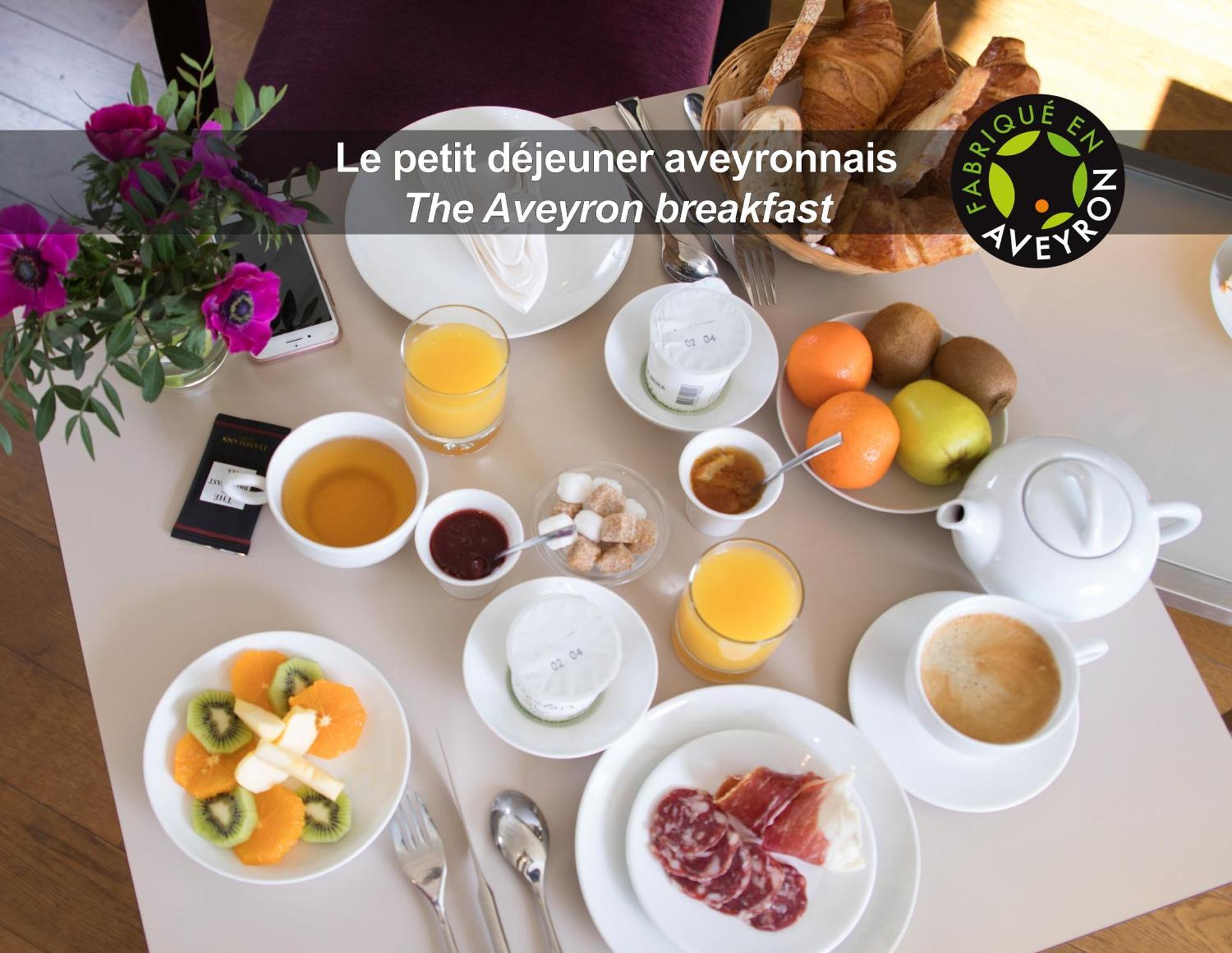 Hotel La Ferme De Bourran Rodez - Parking Prive Gratuit Exterior photo