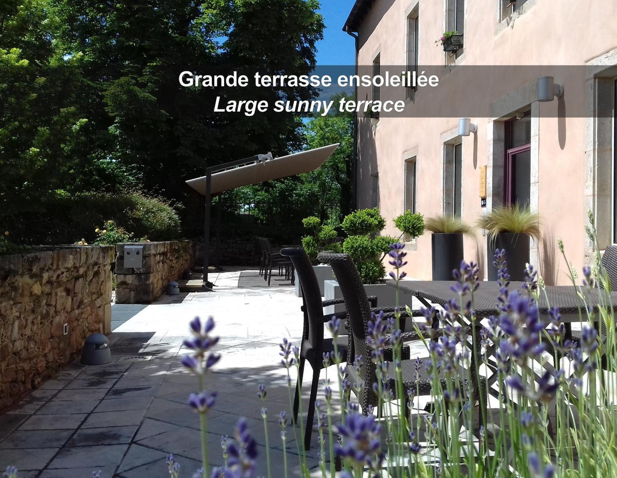Hotel La Ferme De Bourran Rodez - Parking Prive Gratuit Exterior photo
